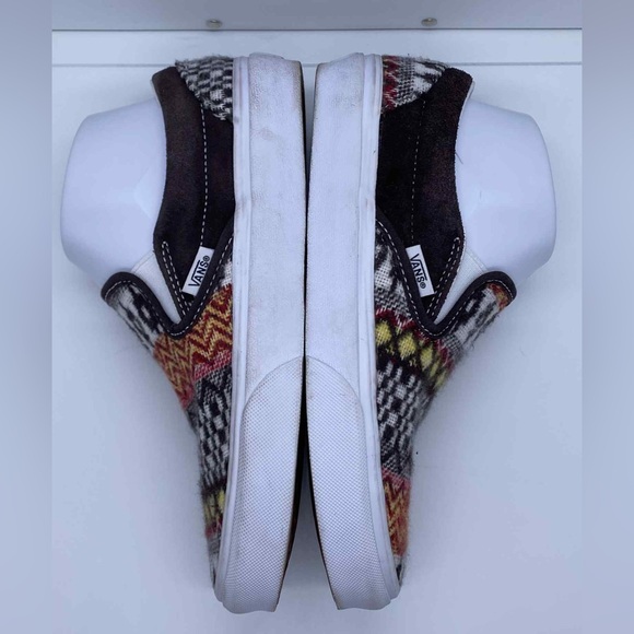 Vans Classic Slip-On Fair Isle Brown Textile Unisex Women’s Shoes Size 6.5 - Picture 4 of 9